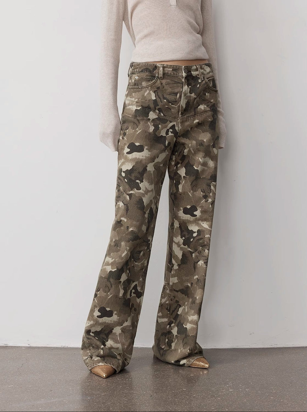 FIRELADY FUR | Women's Camouflage Print Washed Wide Leg Jeans