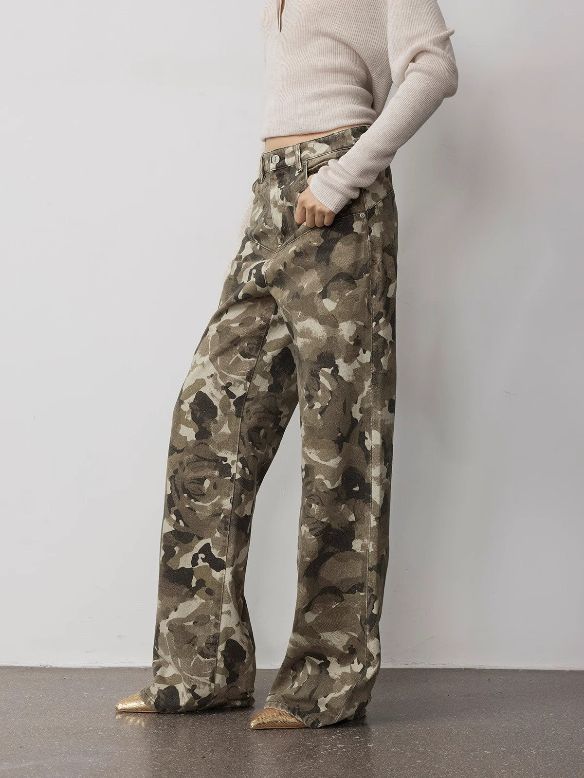 FIRELADY FUR | Women's Camouflage Print Washed Wide Leg Jeans