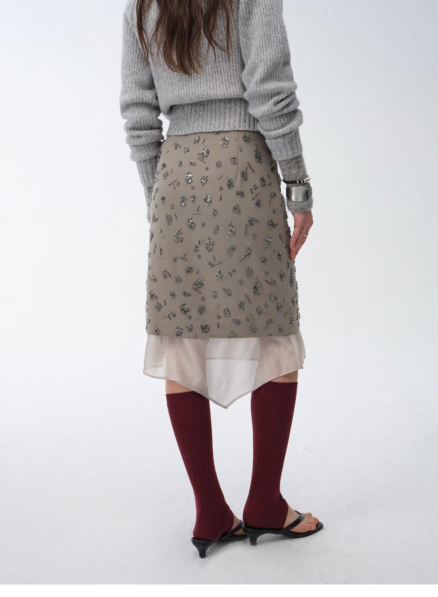 PREMIUM STYLE CO. LTD. | Women's Hand-Embroidered Floral Sequin Skirt