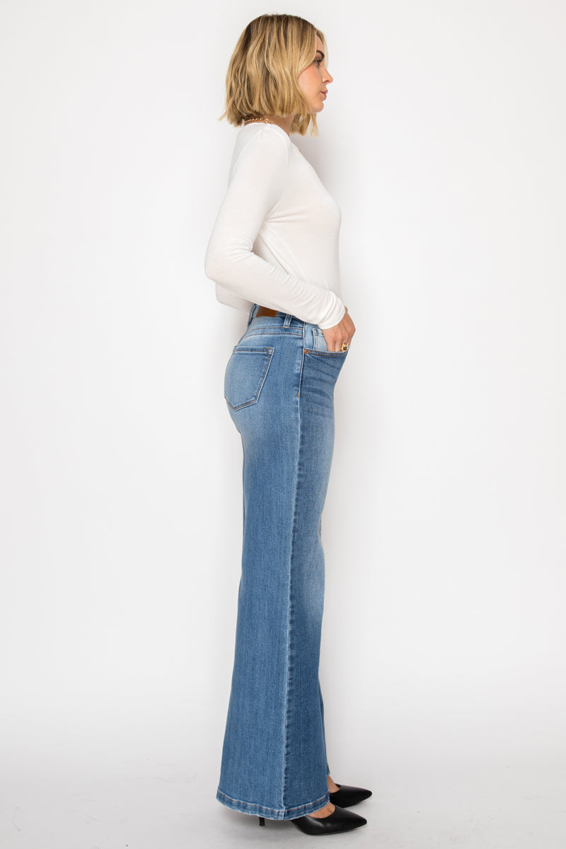 Artemis Vintage | Claudia Tummy Control 90's Jeans