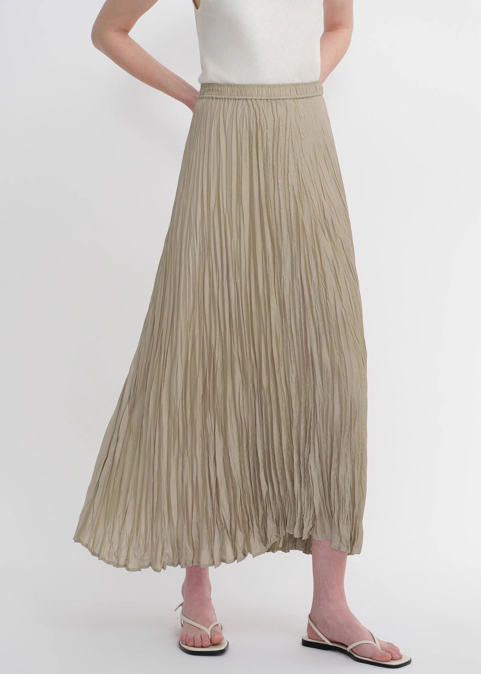 PREMIUM STYLE CO. LTD. | Mulberry Silk Pleated Irregular Hem Skirt