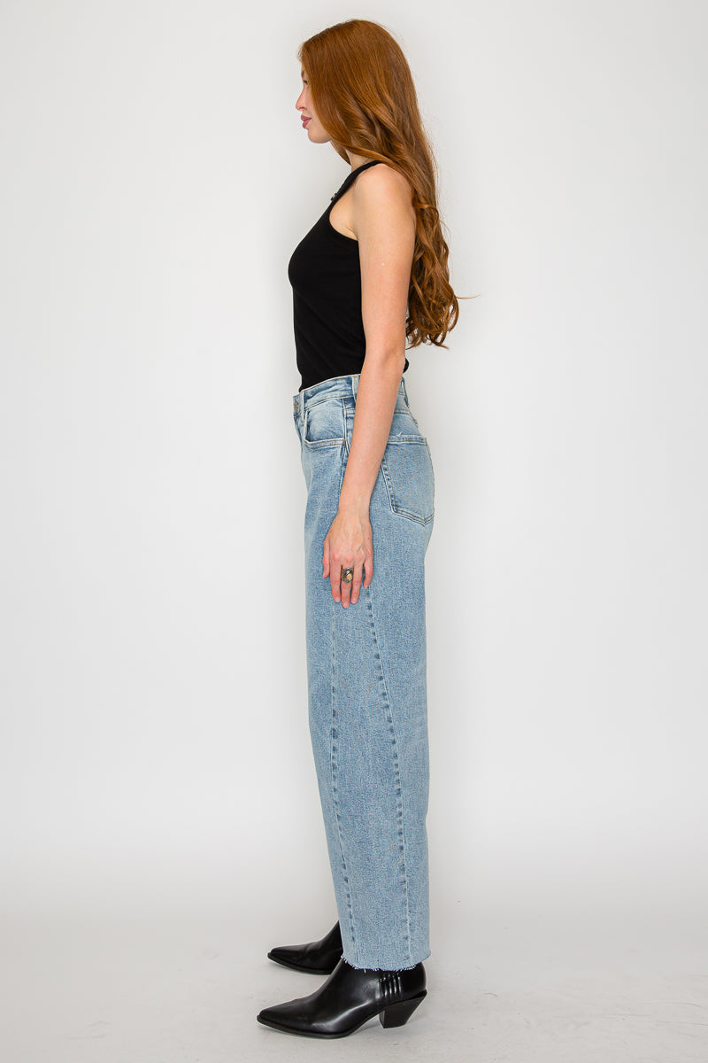 Artemis Vintage | Harlow Barrel Jeans