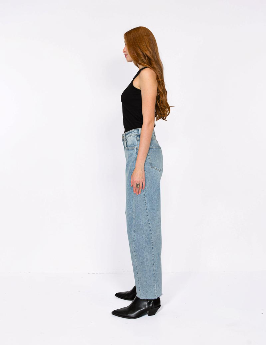 Artemis Vintage | Harlow Barrel Jeans