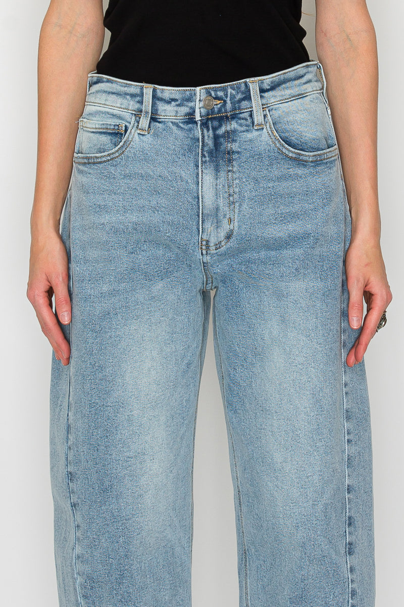 Artemis Vintage | Harlow Barrel Jeans