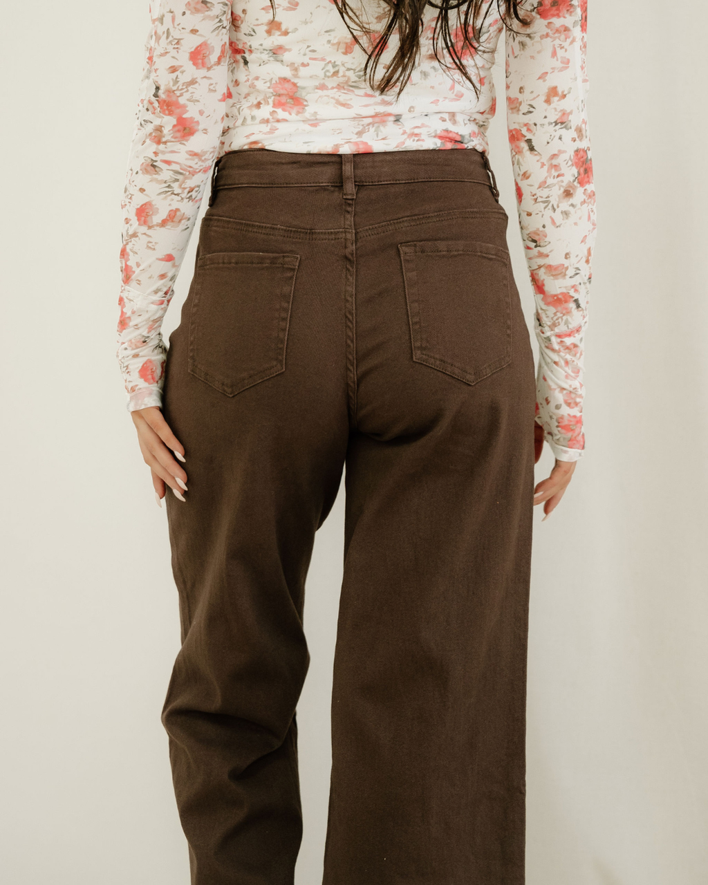 Indie & Co. | Elsie Seamed Wide Leg Crop Jeans in Red Sandalwood