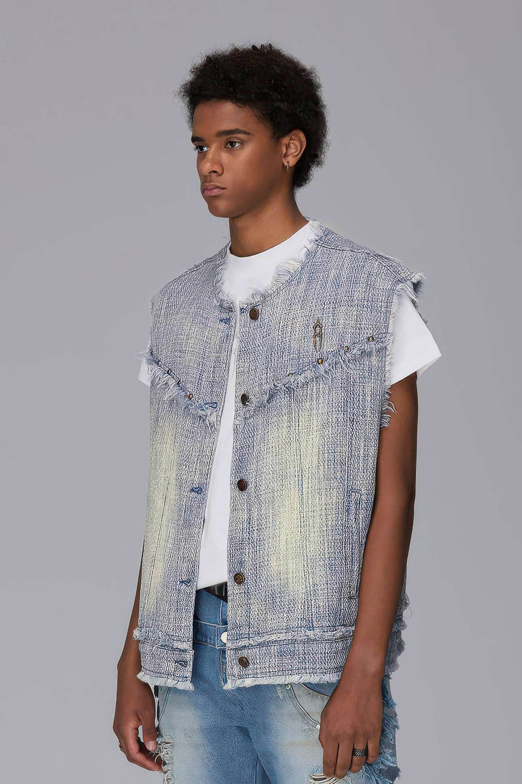 4inme | Distressed Denim Vest