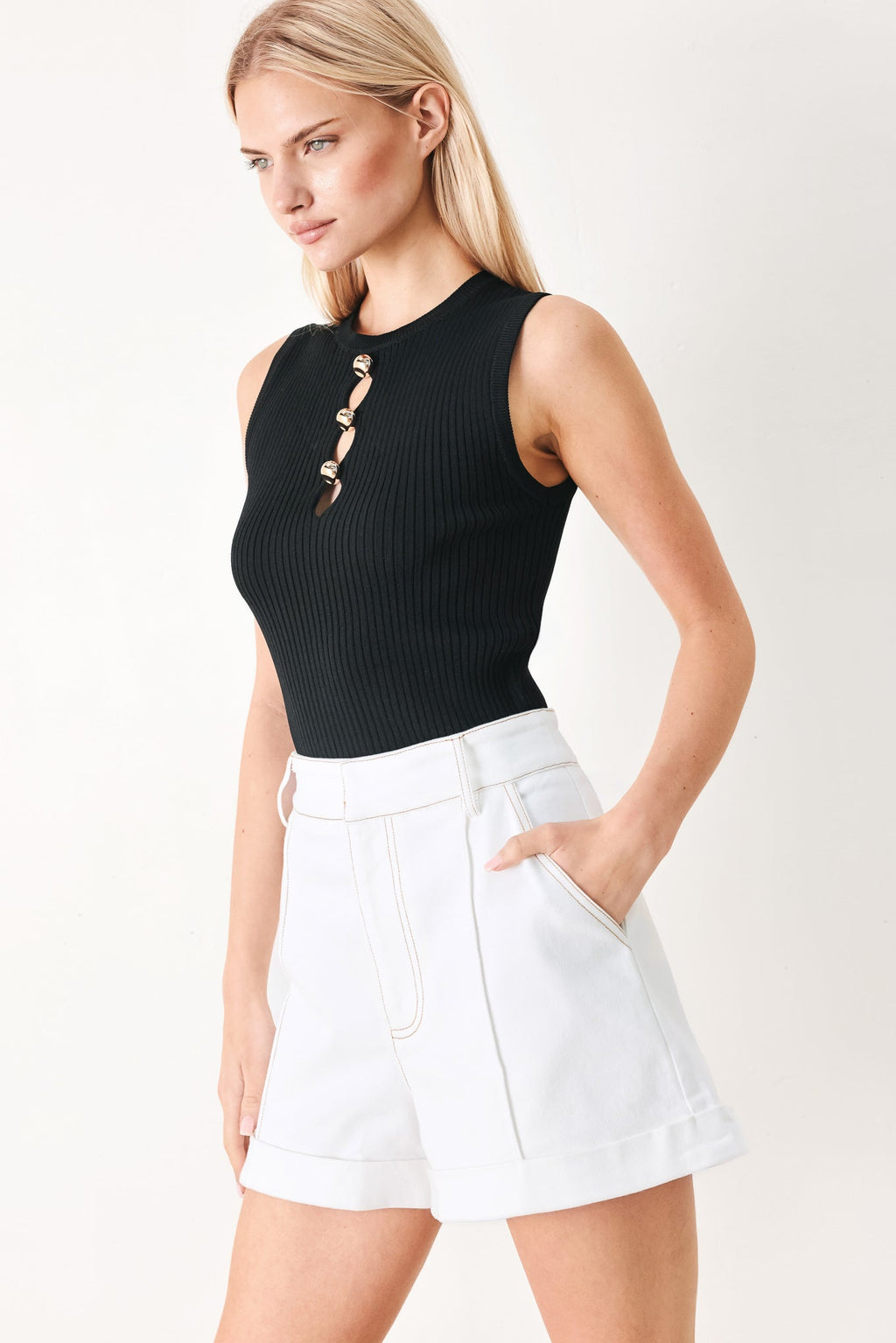Flying Tomato | Women's Woven Shorts