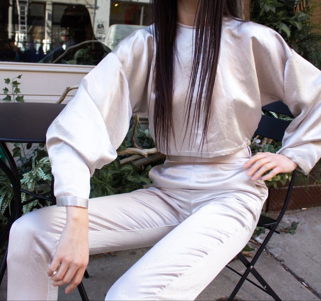 Le Réussi® | Women's Silk Cropped Top