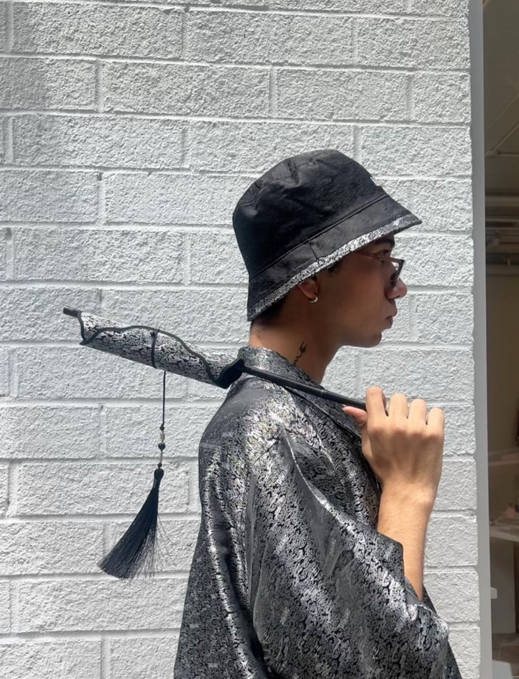 DAWANG | Black & Silver Reversible Bucket Hat