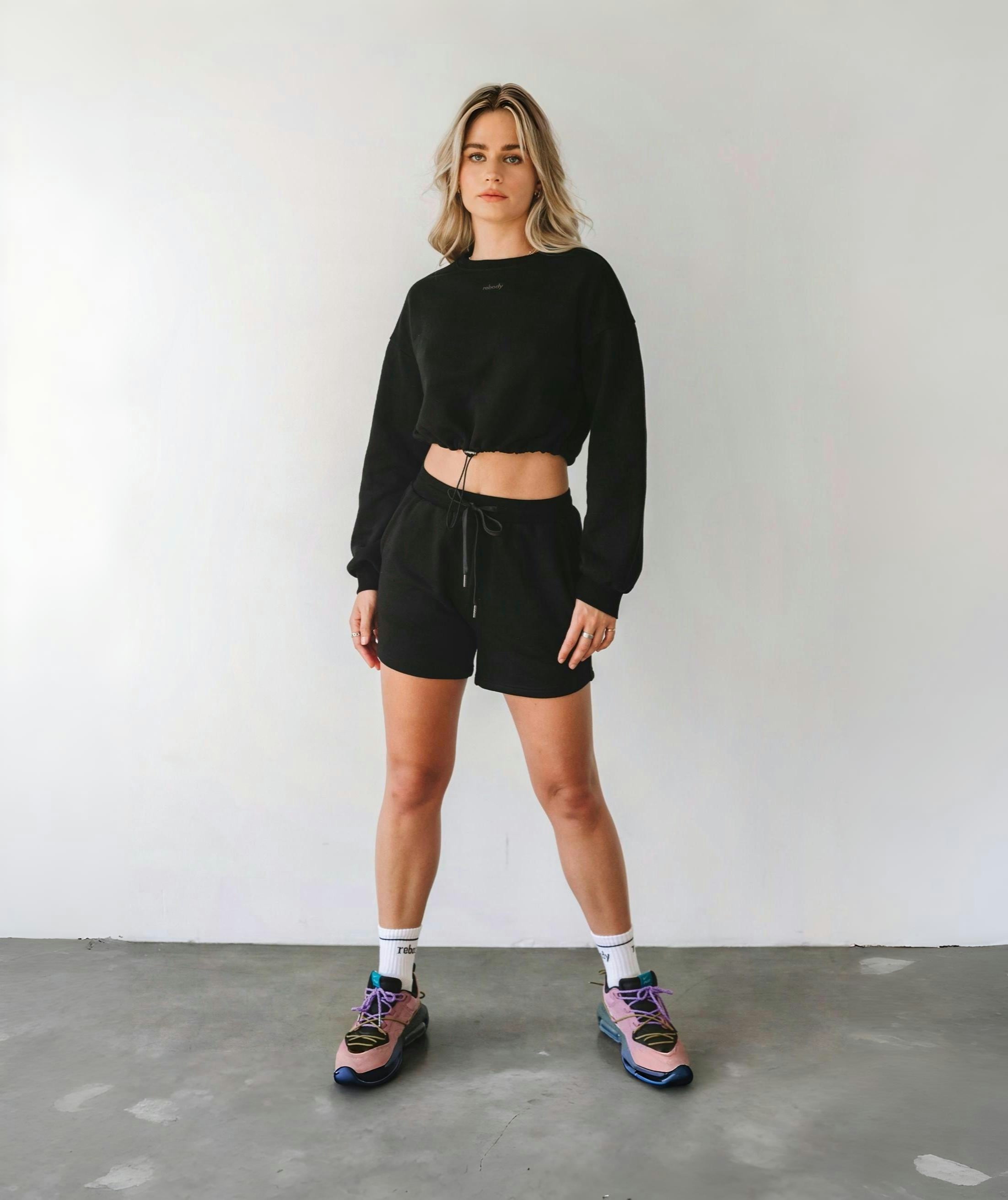 rebody | Mid Crew Socks