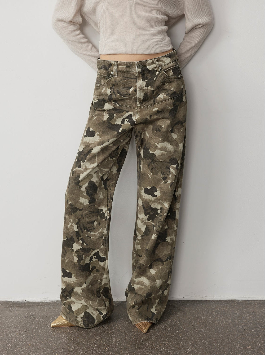 FIRELADY FUR | Women's Camouflage Print Washed Wide Leg Jeans