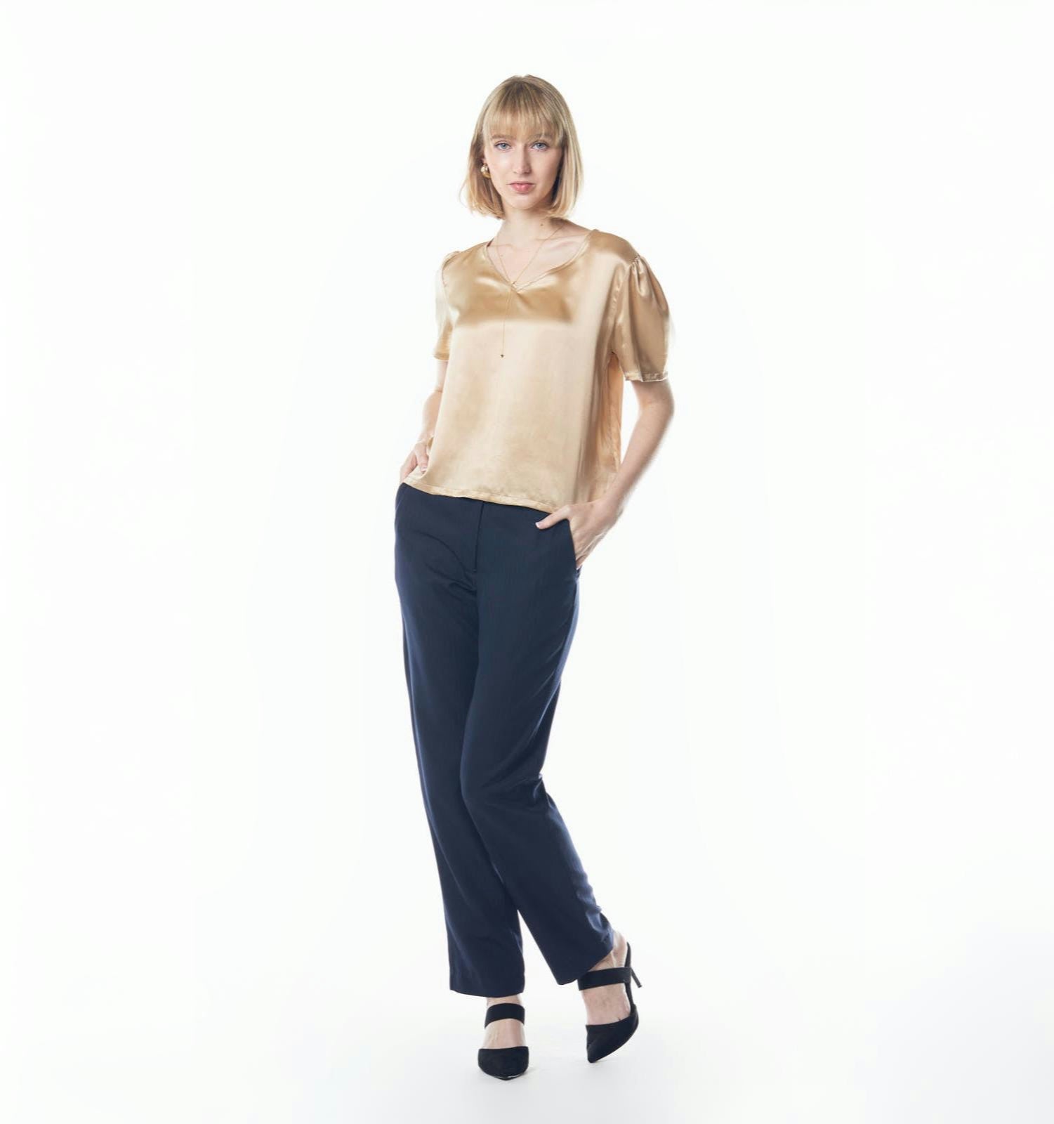 Le Réussi® | Women's Silk Champagne Blouse