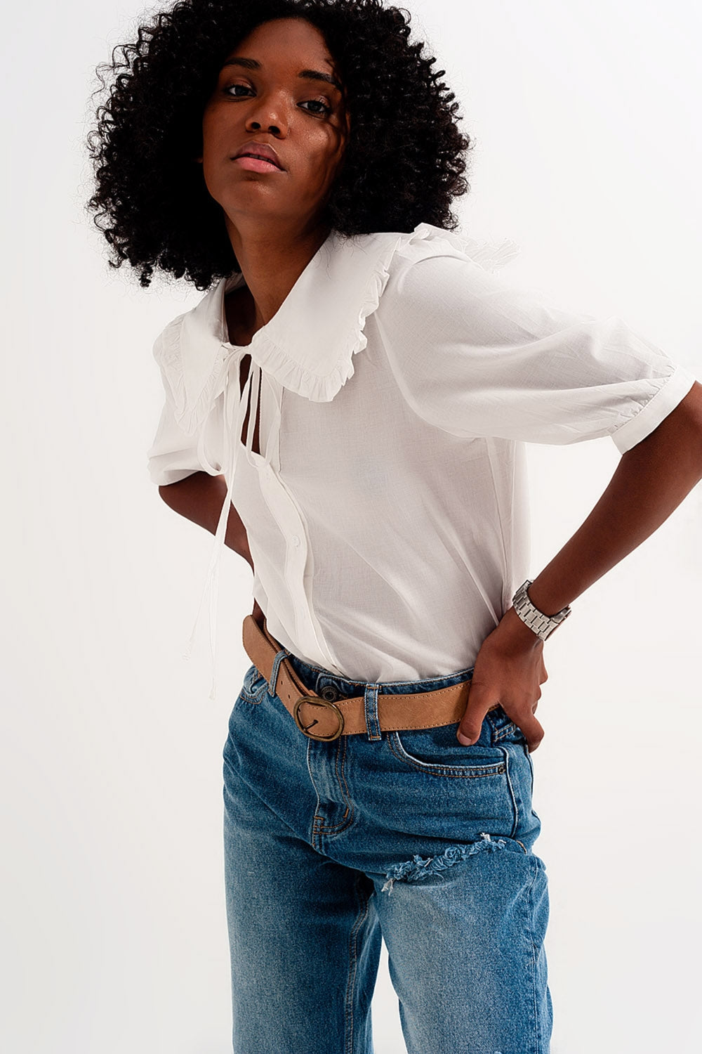 Q2 | Women's White Prairie Collar Blouse