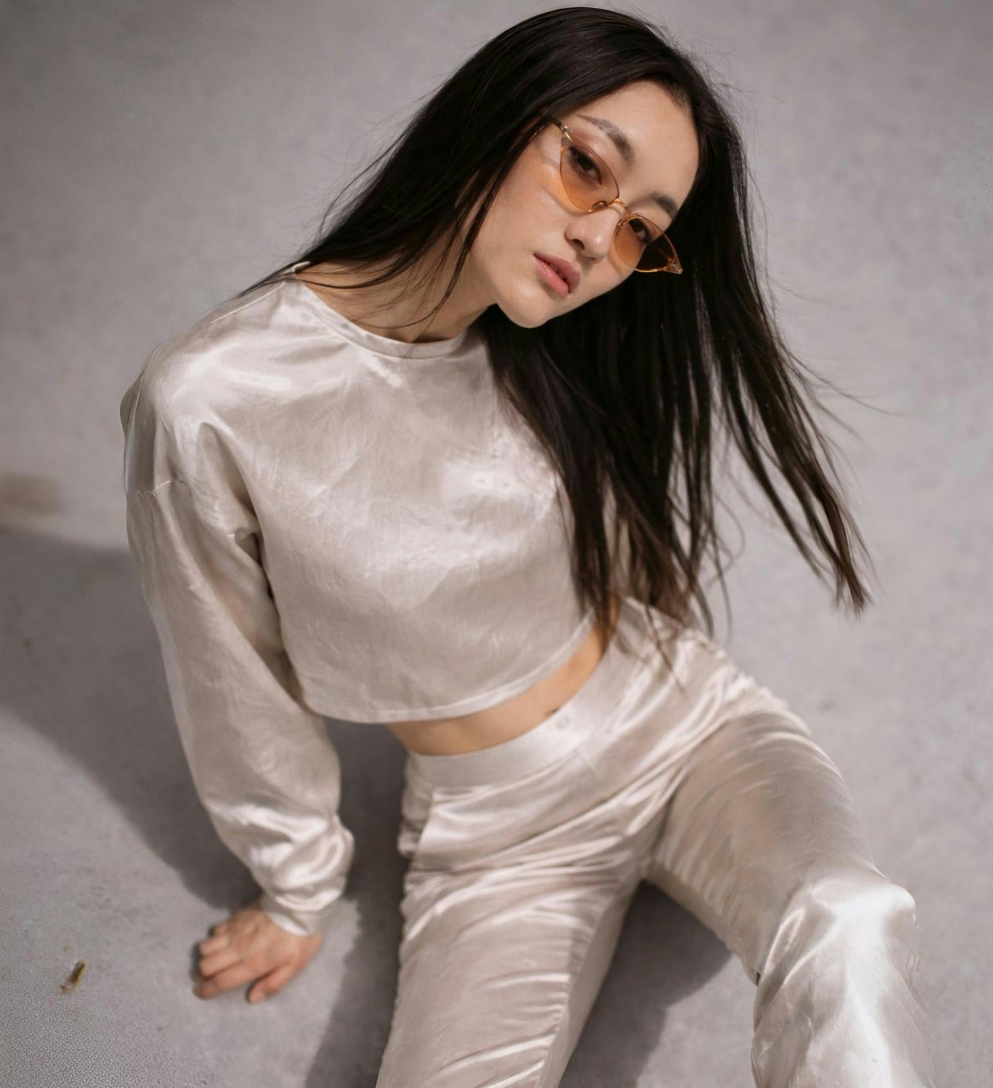 Le Réussi® | Women's Silk Cropped Top